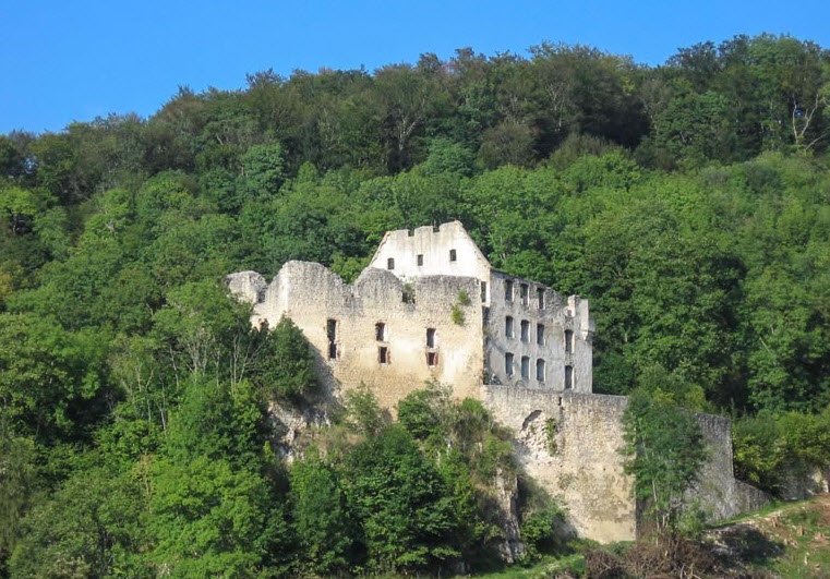 Burgruine Schülzburg, Hayingen, Germany